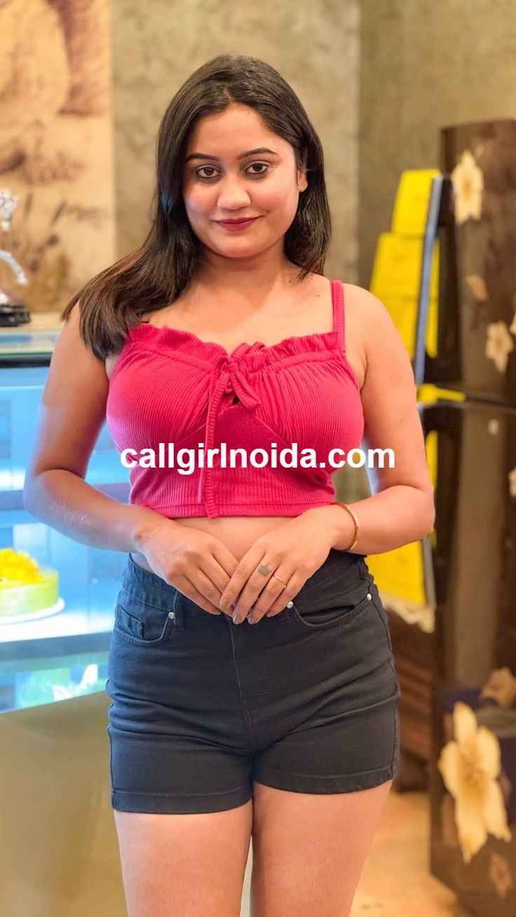 escorts in Manali